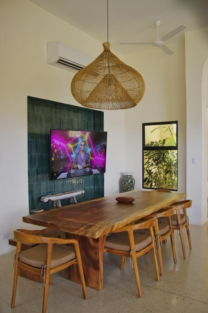 Luxury mansion in Playa Del Coco