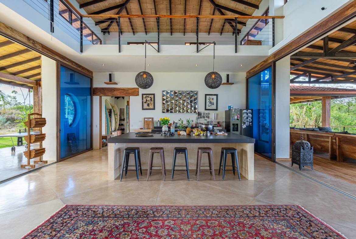 Exclusive Villa in Santa Teresa