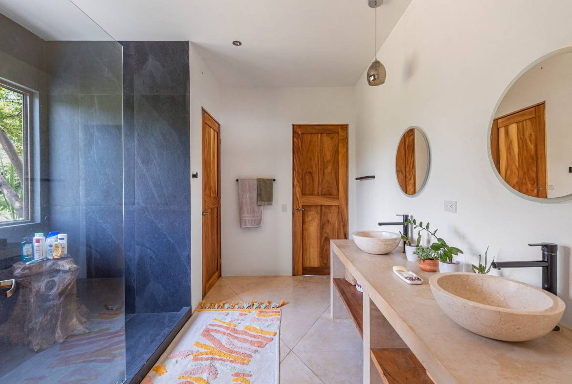 Exclusive Villa in Santa Teresa