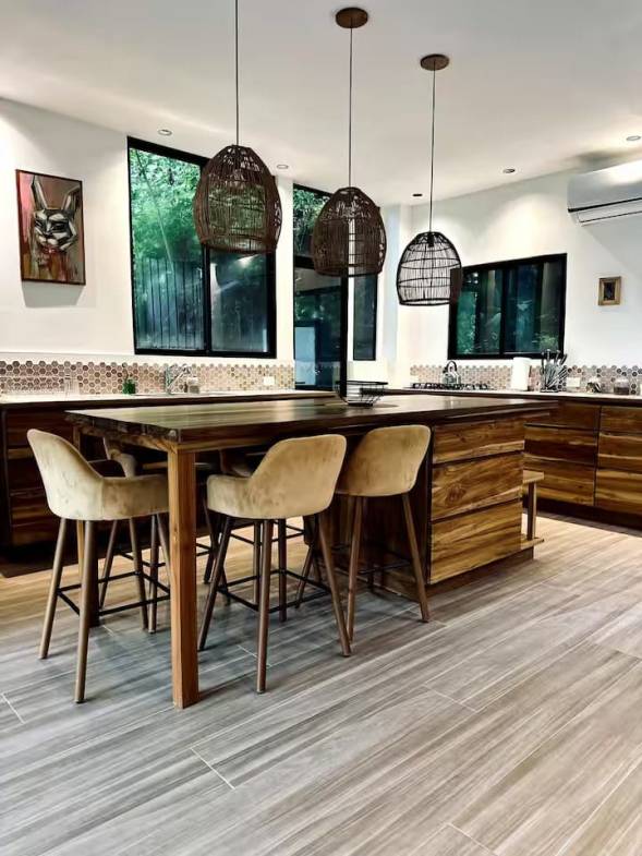 Income producing property in Santa Teresa