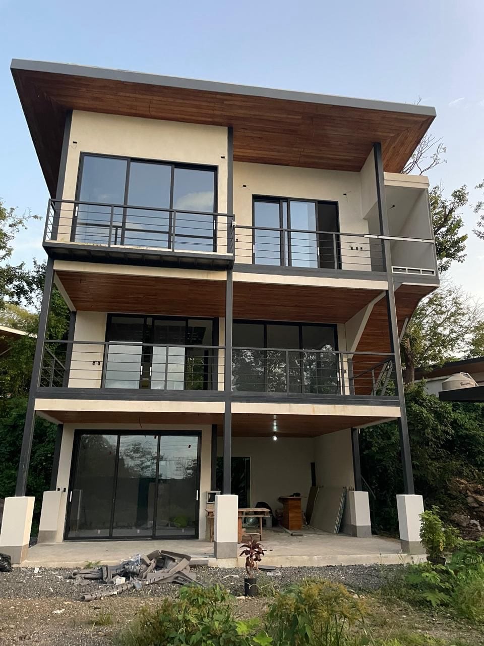 Income producing property in Santa Teresa