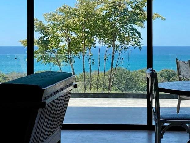 Income producing ocean view property in Santa Teresa