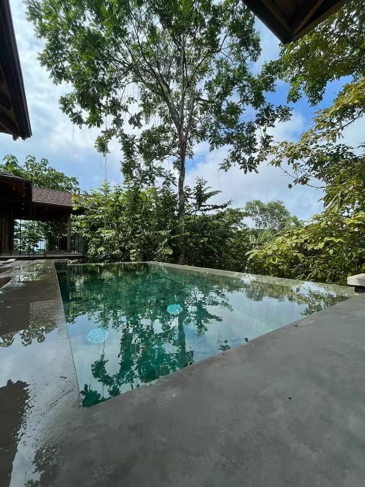 Luxury home for sale in Playa Hermosa