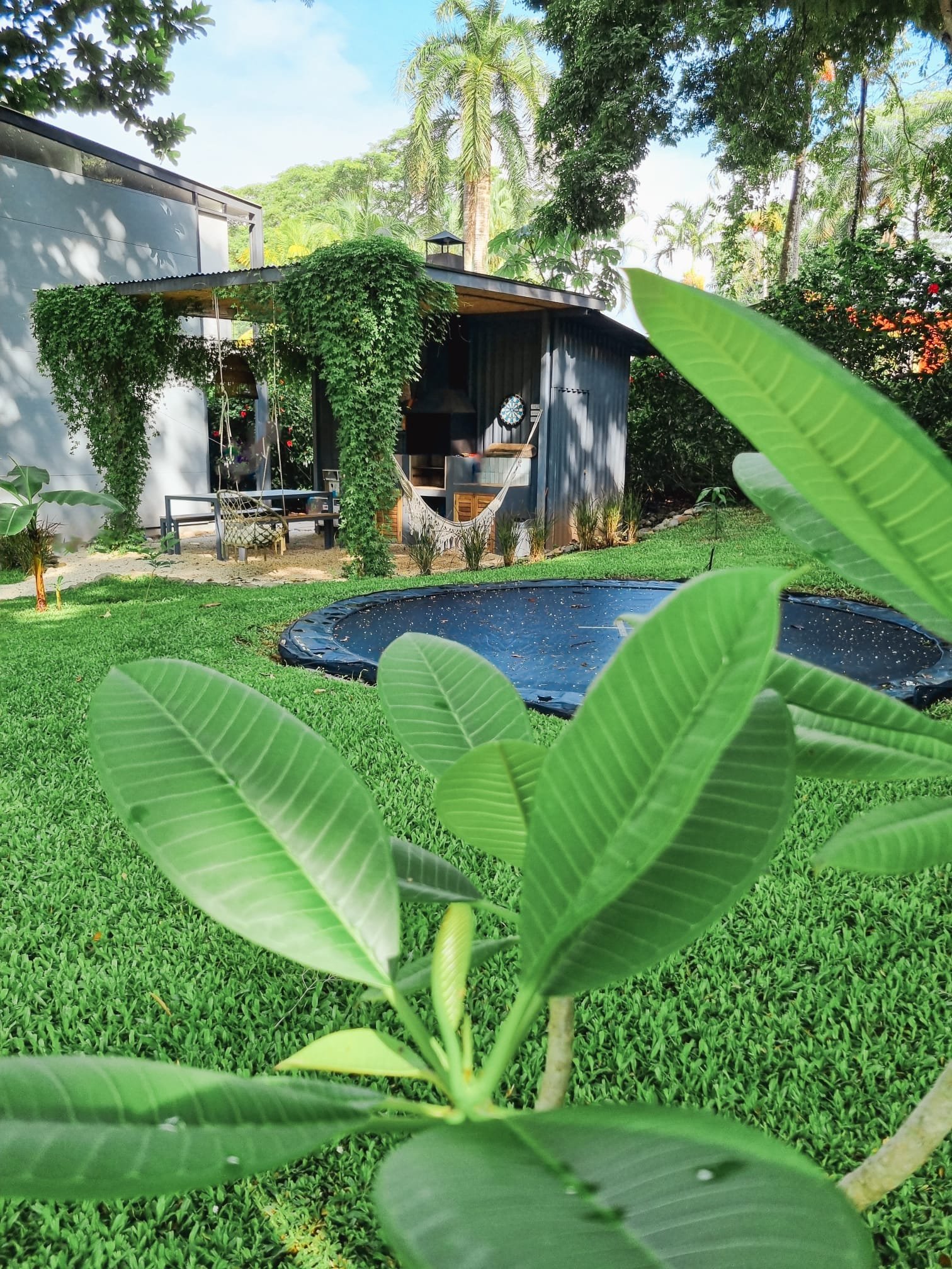 Condo steps away from the beach in Santa Teresa