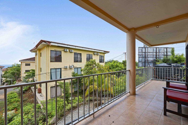 New Condo in Playa Del Coco