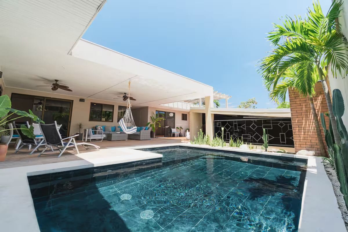 Luxury beachside Villa in Santa Teresa