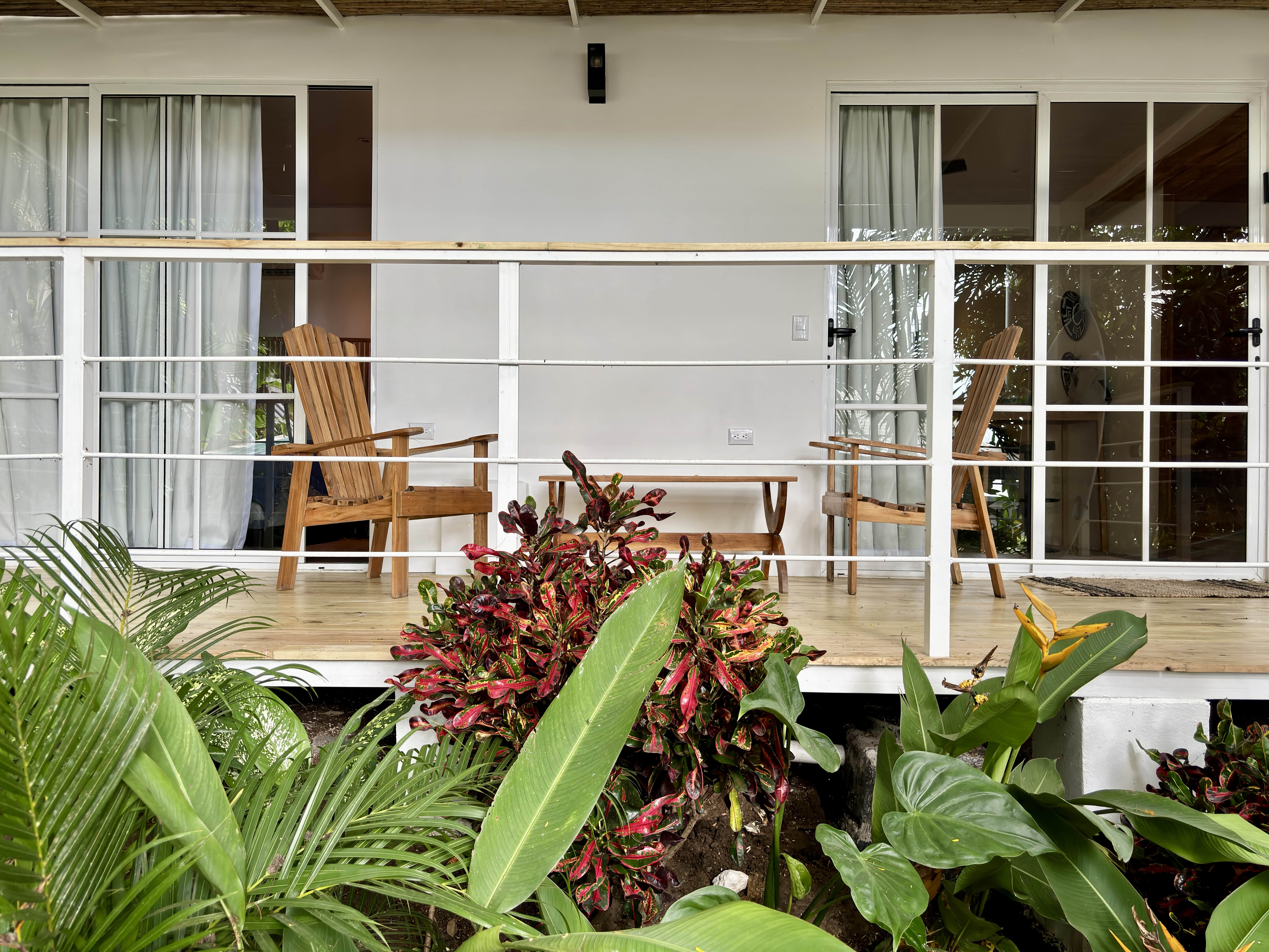 Home in Malpais Steps from the Beach