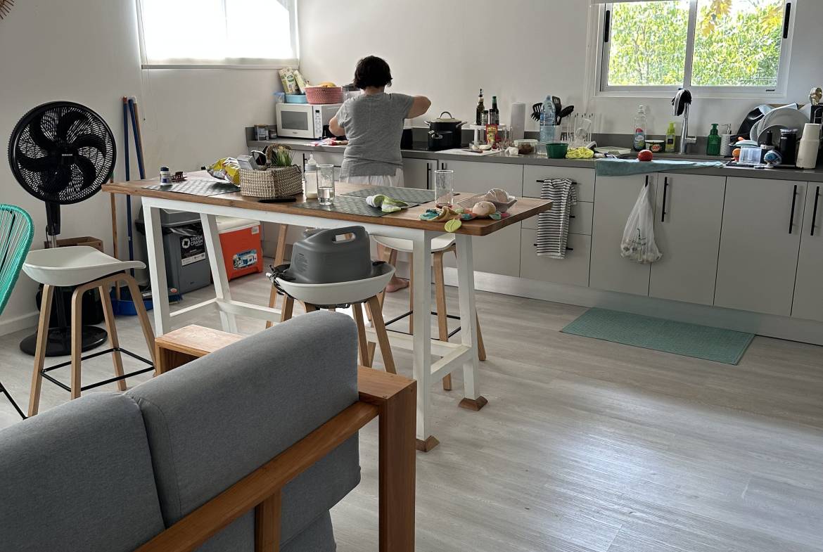 2 bedroom home in Malpais walk from the beach