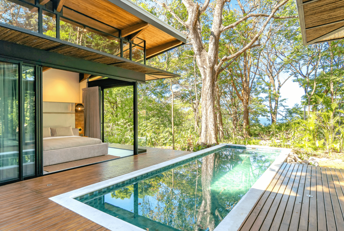 Luxurious Ocean View Villa in Santa Teresa