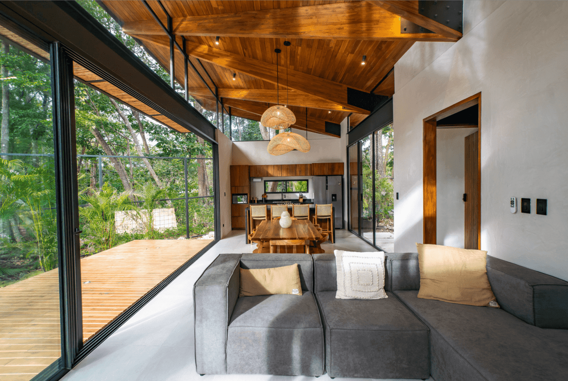 Luxurious Ocean View Villa in Santa Teresa