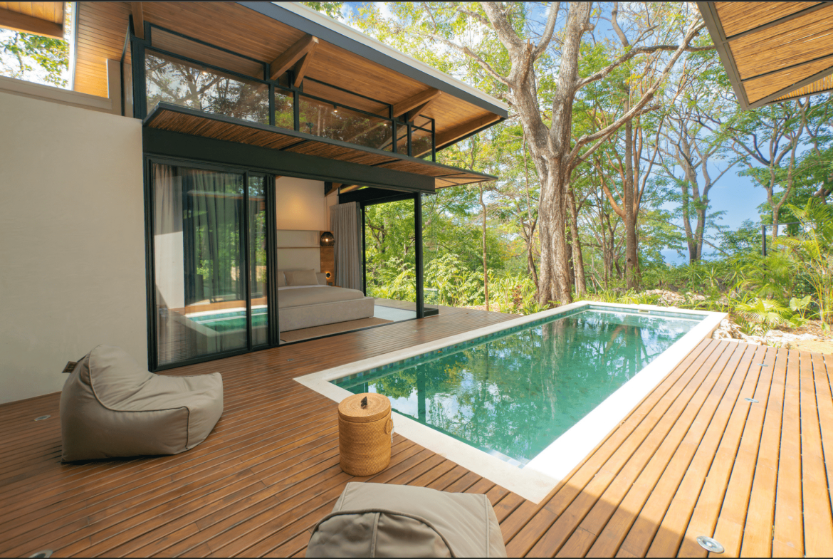 Luxurious Ocean View Villa in Santa Teresa