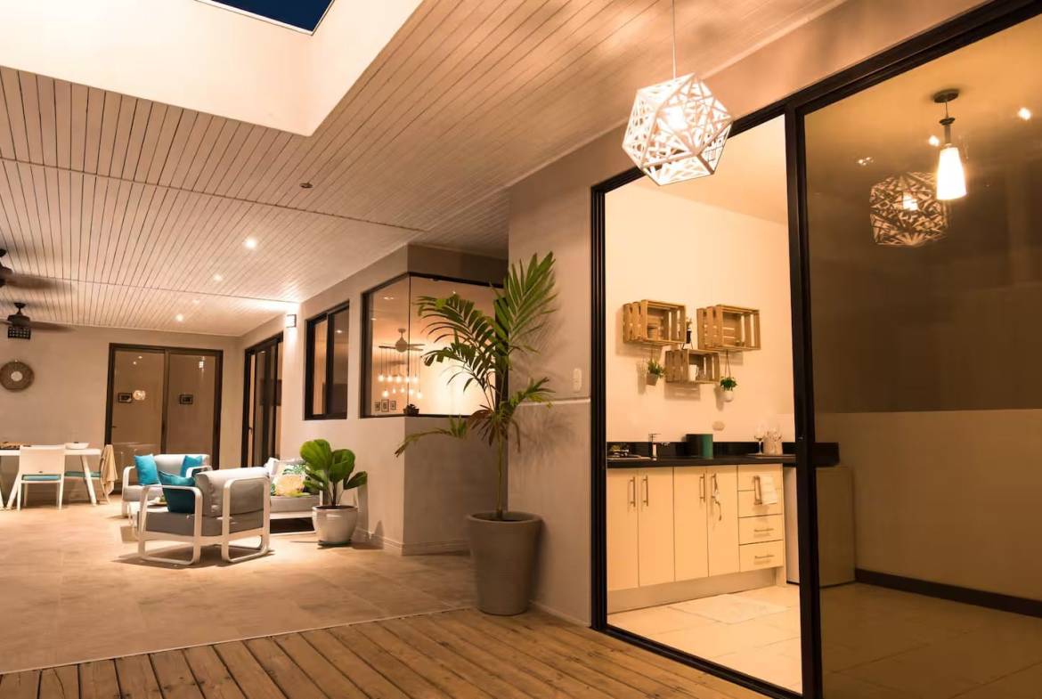 Luxury beachside Villa in Santa Teresa