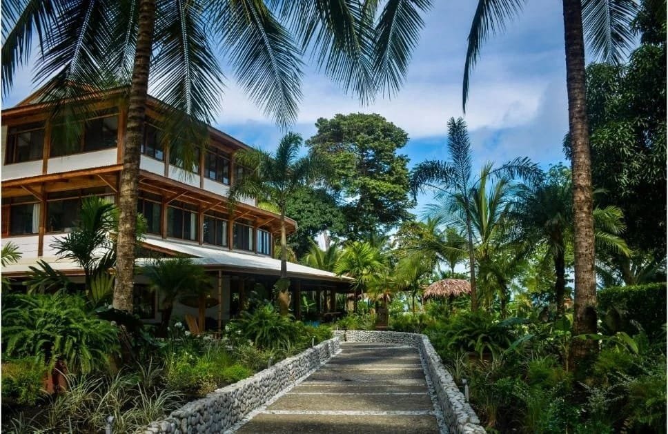 Turnkey Beachfront Estate in Cabo Matapalo