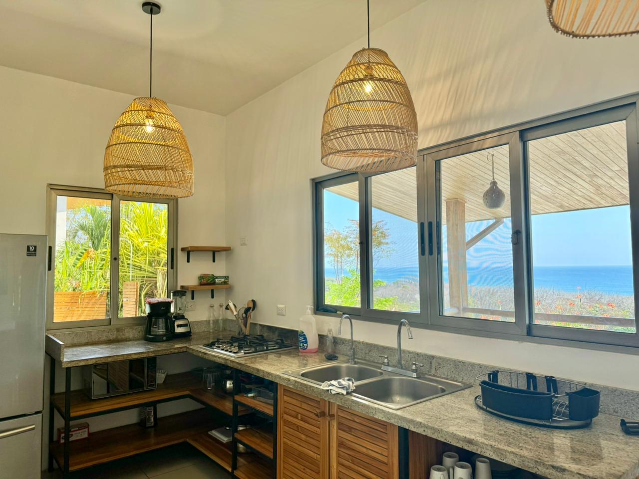 Oceanview 3-Bedroom Villa in Santa Teresa