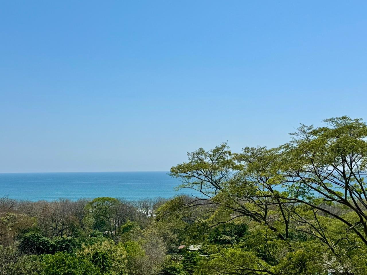 Oceanview 3-Bedroom Villa in Santa Teresa