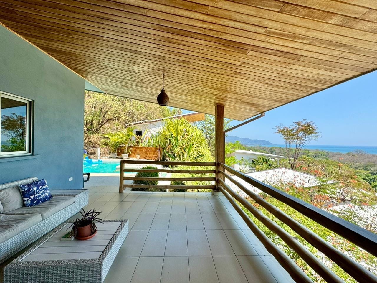 Oceanview 3-Bedroom Villa in Santa Teresa