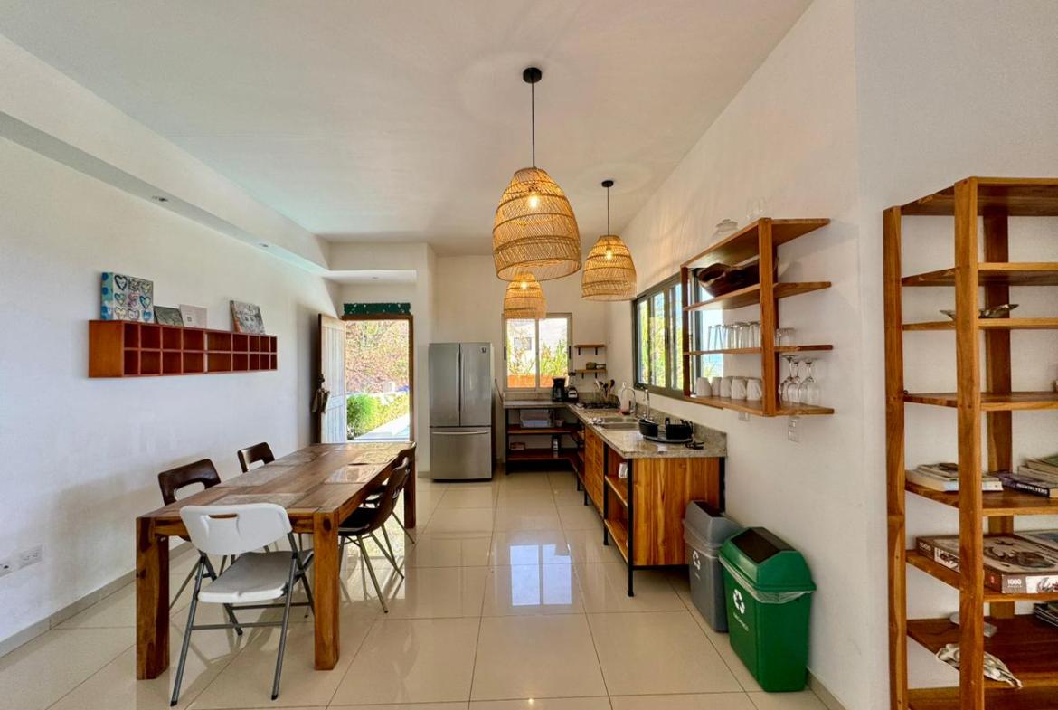 Oceanview 3-Bedroom Villa in Santa Teresa