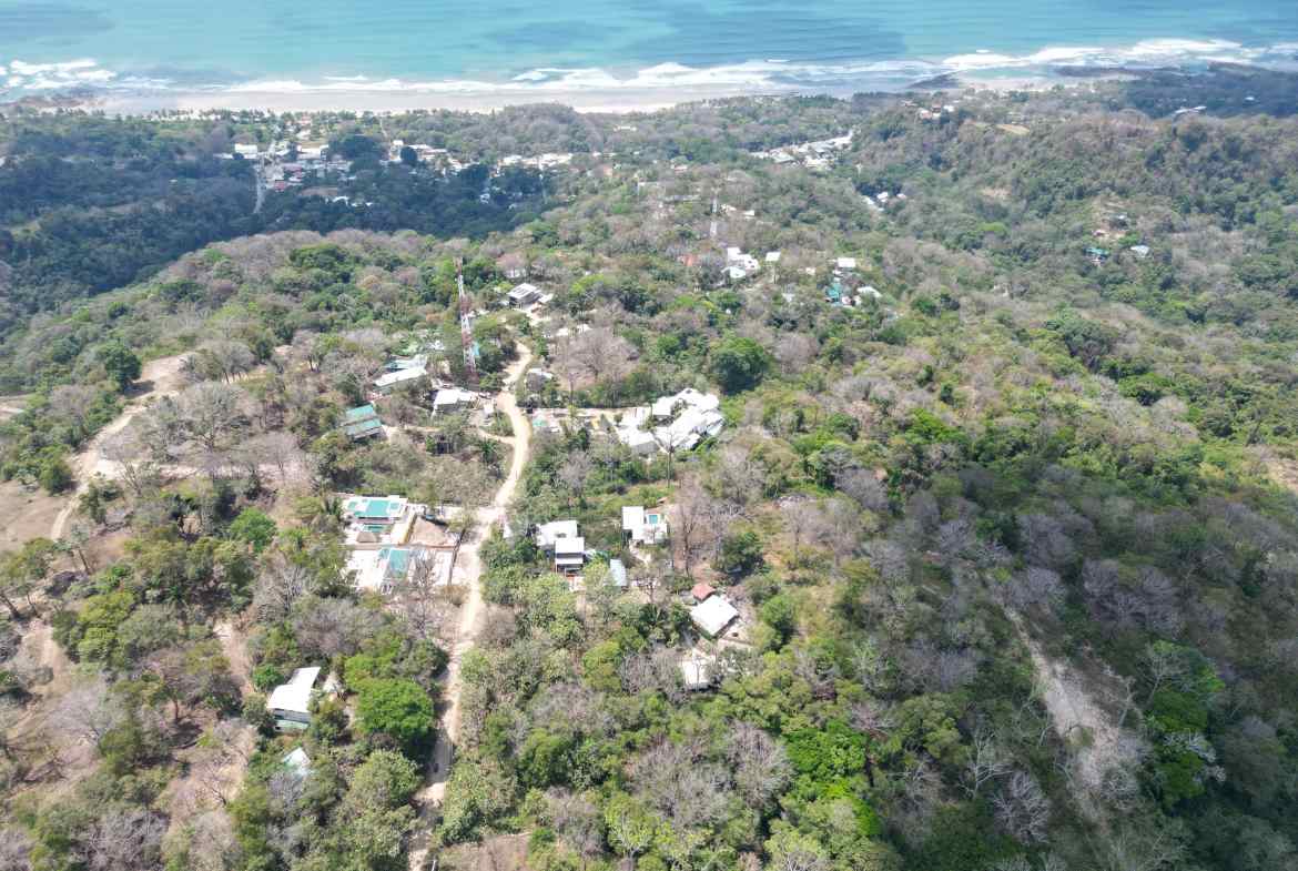 Spacious Titled Lot in Santa Teresa