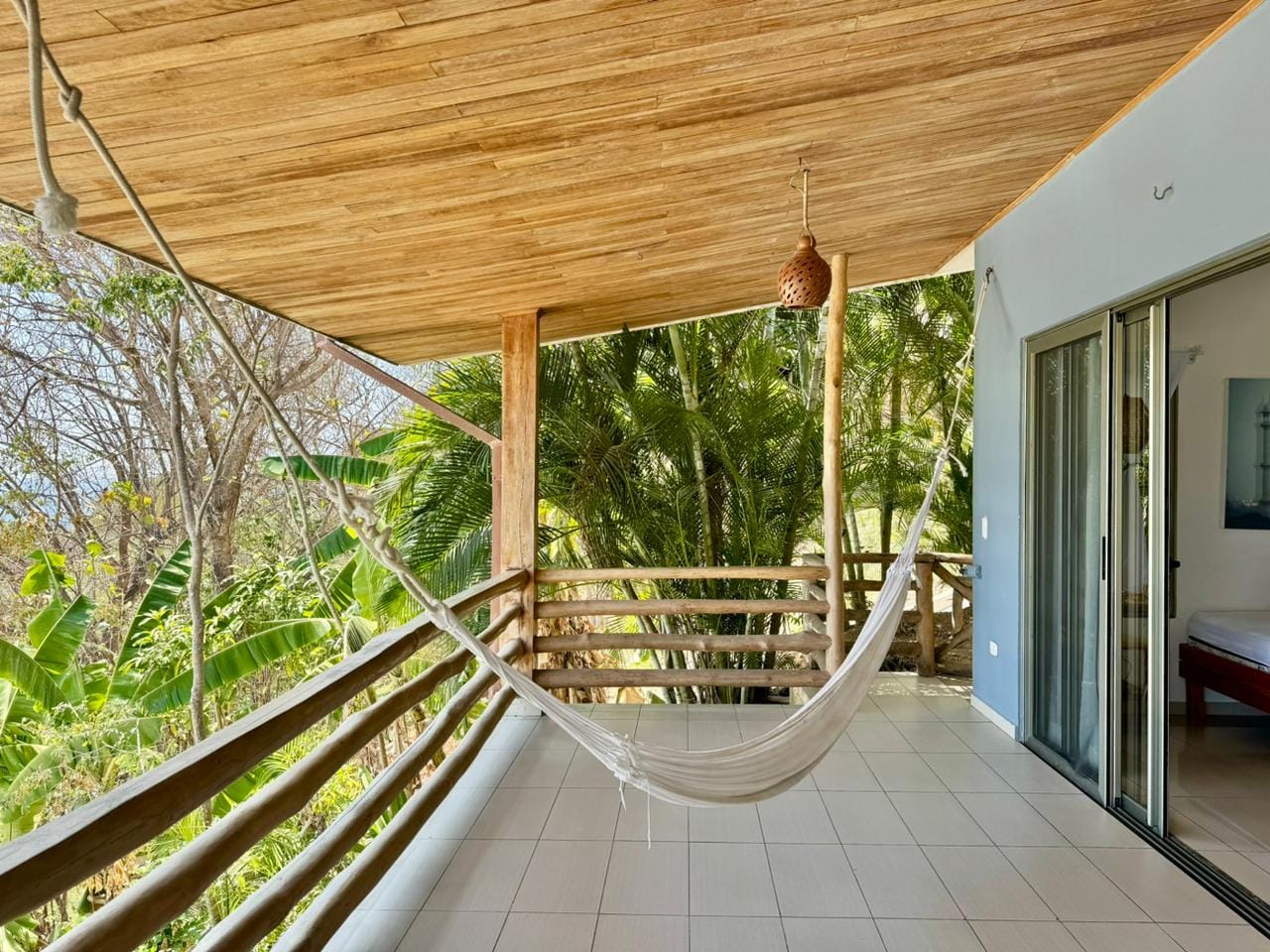 Oceanview 3-Bedroom Villa in Santa Teresa