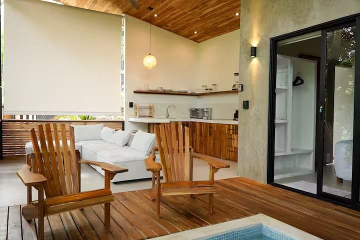 Private Villa Compound with Expansion Potential in Playa Hermosa, Santa Teresa