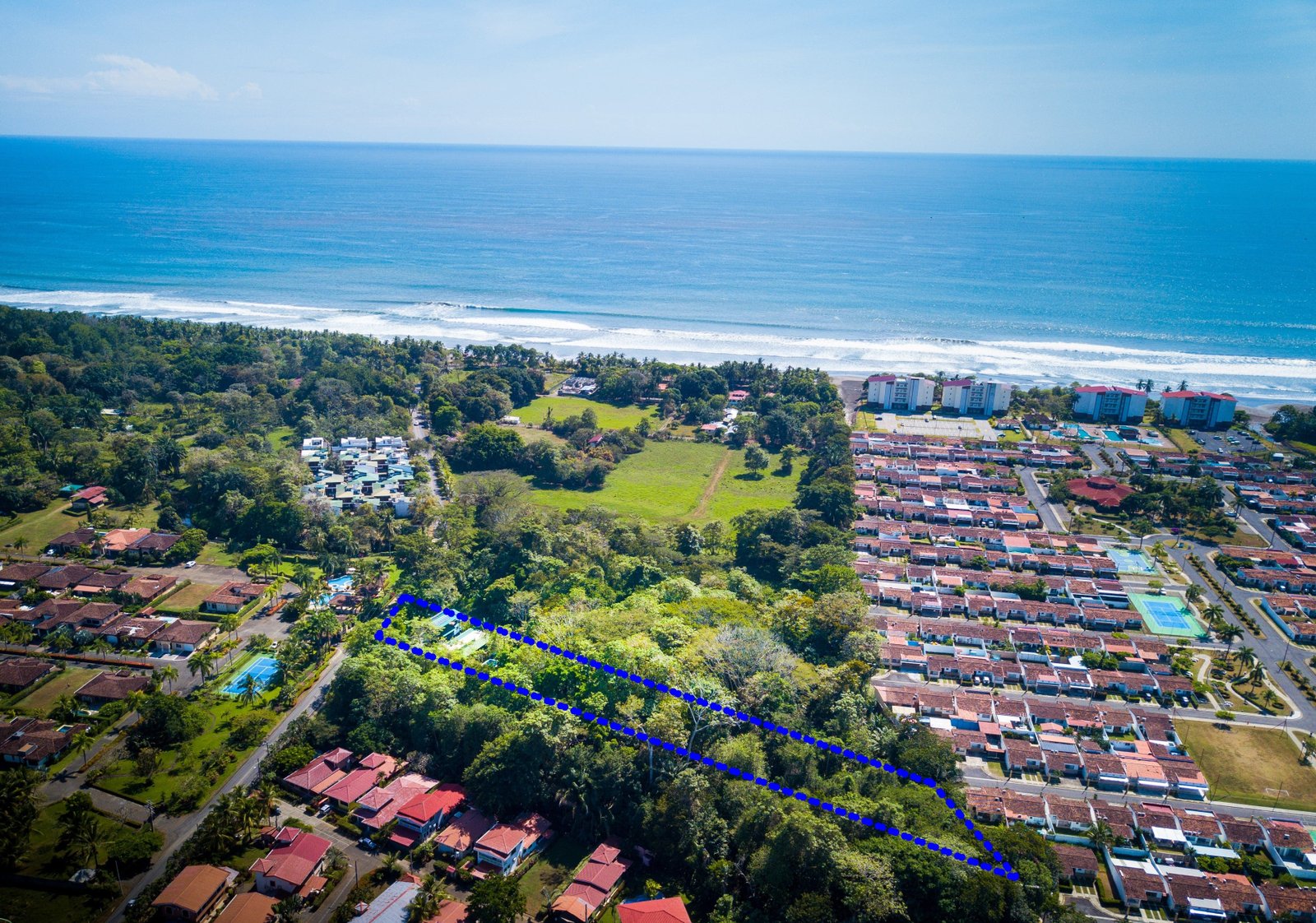 Beachside Rental Compound with Expansion Potential â€“ Playa Bejuco