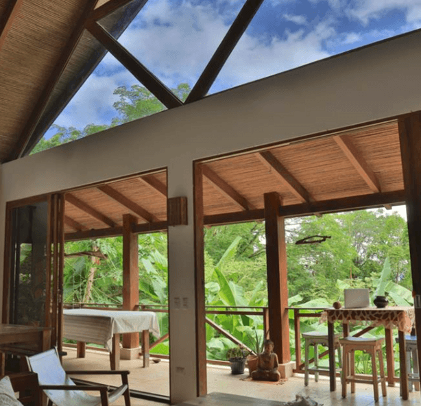 Income producing property in Malpais