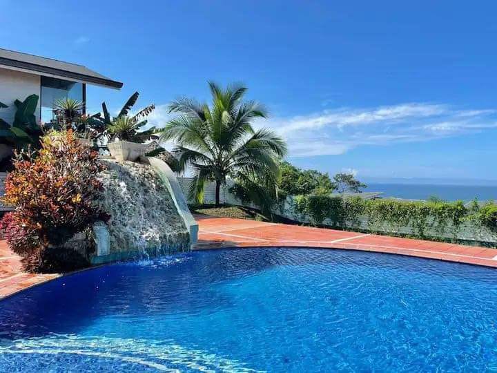 Ocean View Luxury Villa in Santa Teresa