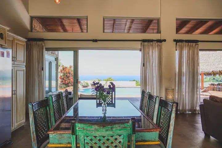 Ocean View Luxury Villa in Santa Teresa