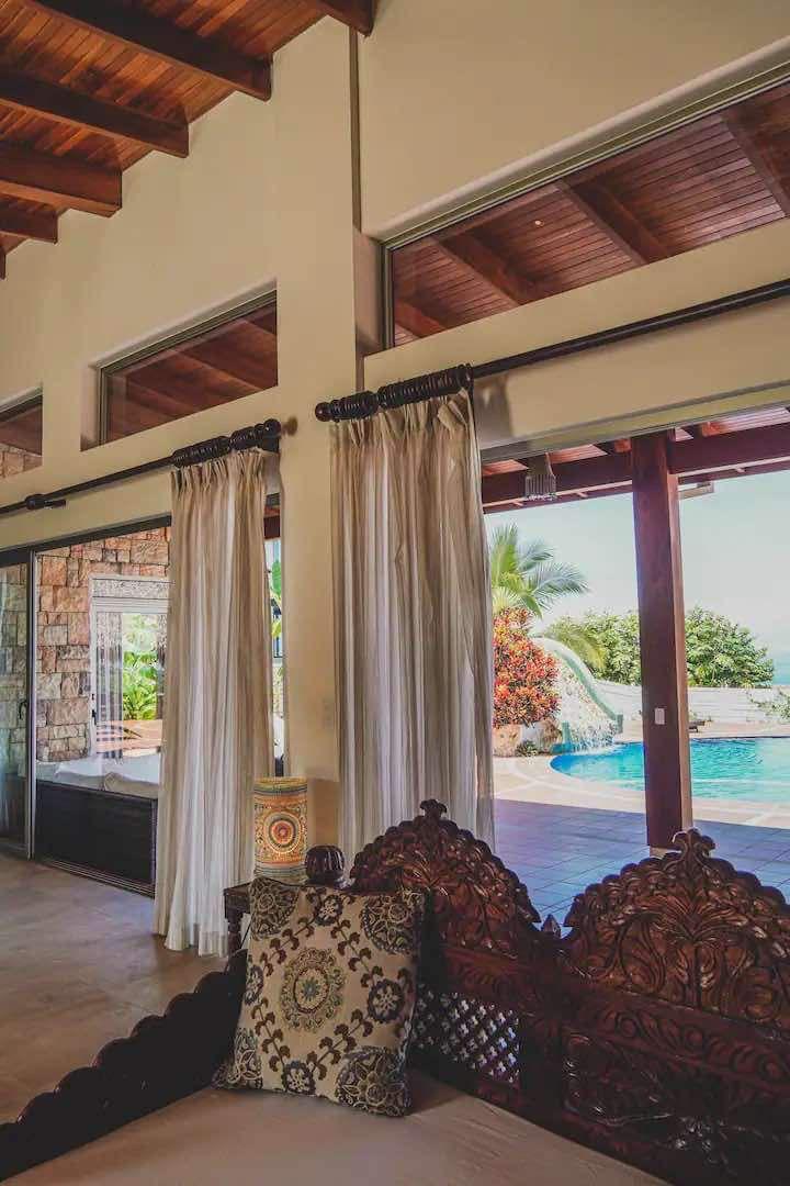Ocean View Luxury Villa in Santa Teresa