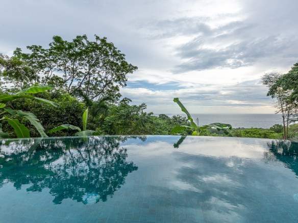 WhatsApp-Image-2023-12-19-at-7.19.19-PM